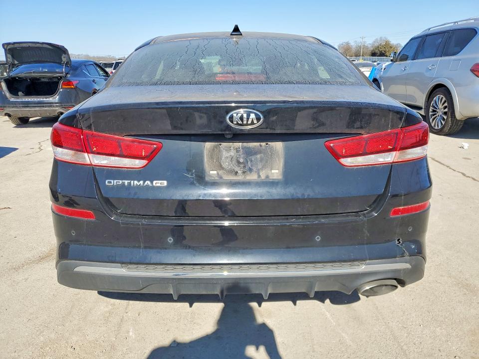 Photo 6 from auction – 2019 KIA OPTIMA with VIN 5XXGT4L36KG333906