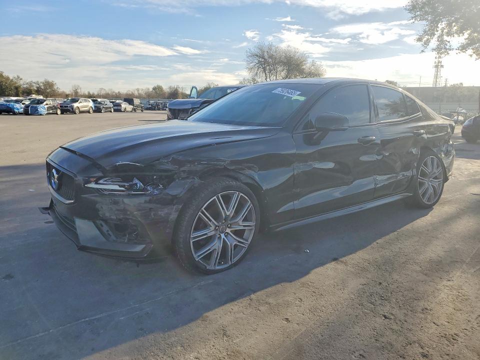VOLVO S60 2020 with VIN 7JR102FK8LG063515 - Photo from auction