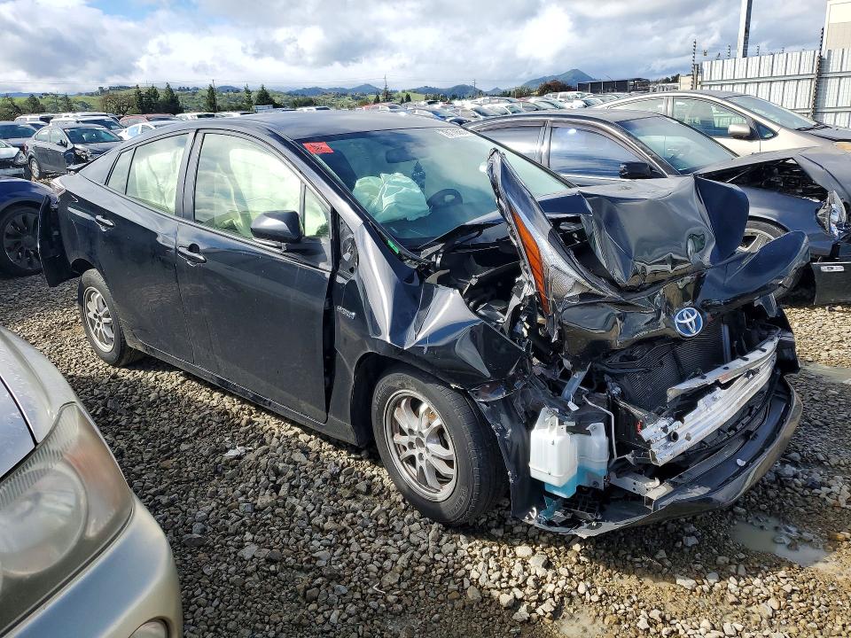 Photo 4 from auction – 2016 TOYOTA PRIUS with VIN JTDKBRFU5G3514100