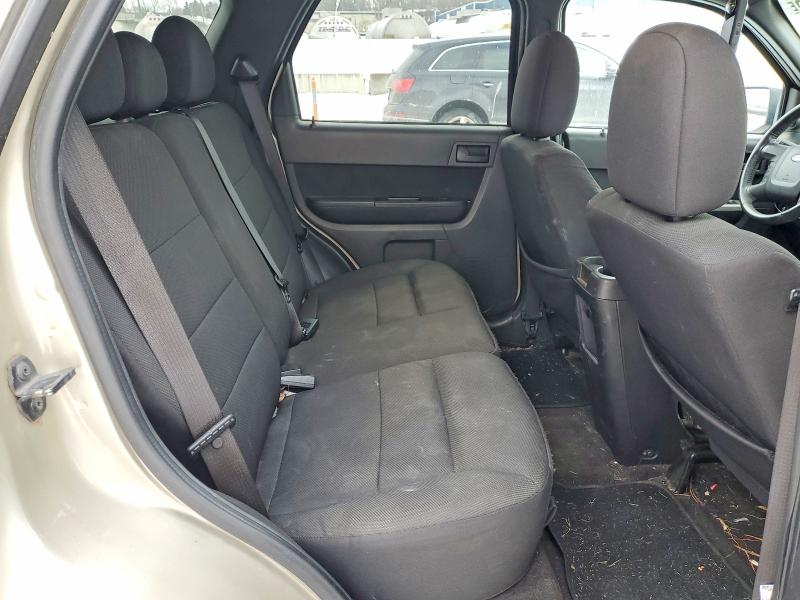 Photo 11 from auction – 2010 FORD ESCAPE XLT with VIN 1FMCU0DG0AKA36085