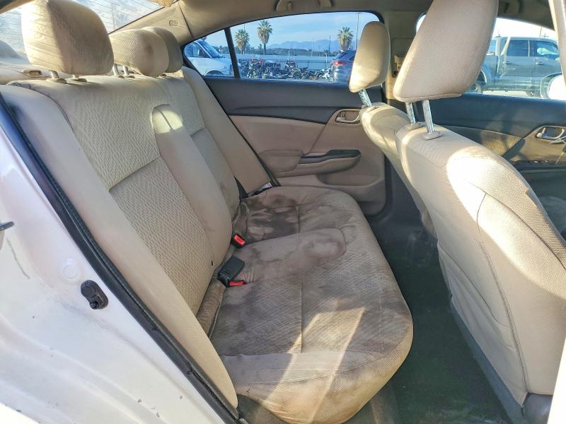 صورة رقم 10 من المزاد - 2015 HONDA CIVIC LX مع VIN 19XFB2F50FE201352