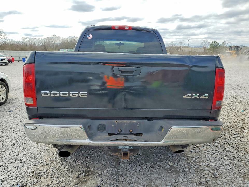 Foto 6 de la subasta – 2002 DODGE RAM 1500 con VIN 1D7HU18NX2S708444