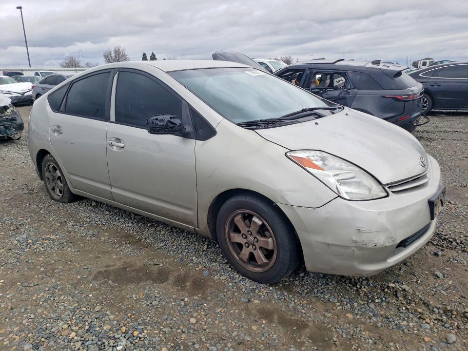 Photo 4 from auction – 2005 TOYOTA PRIUS with VIN JTDKB20U953061435