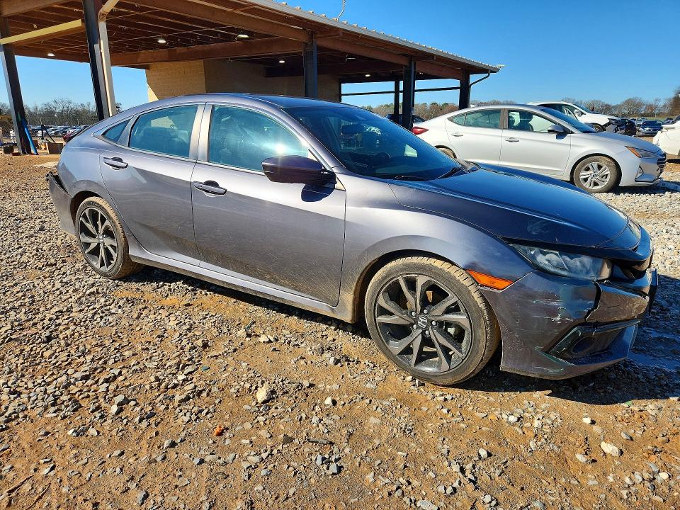 Photo 4 from auction – 2019 HONDA CIVIC with VIN 2HGFC2F85KH591596