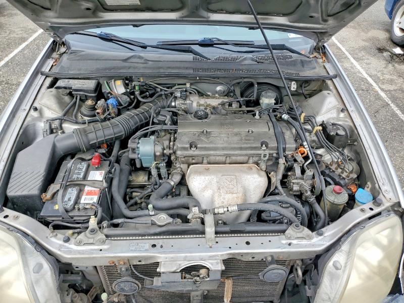 Photo 11 from auction – 2001 HONDA PRELUDE with VIN JHMBB624X1C007025