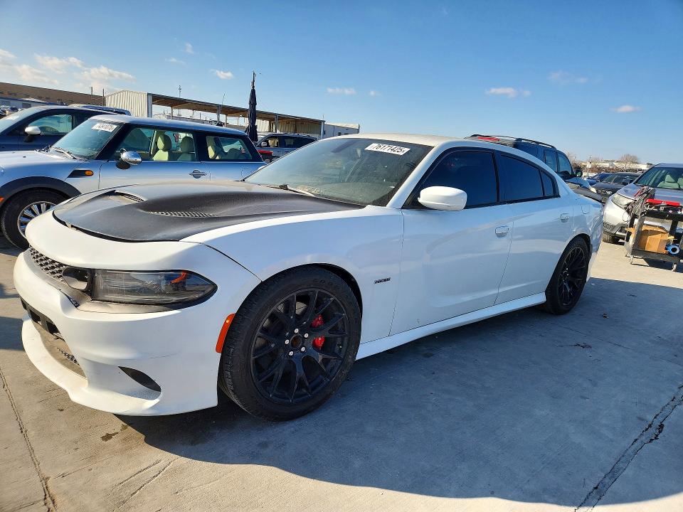 DODGE CHARGER R/ 2018 with VIN 2C3CDXGJ4JH179637 - Photo from auction