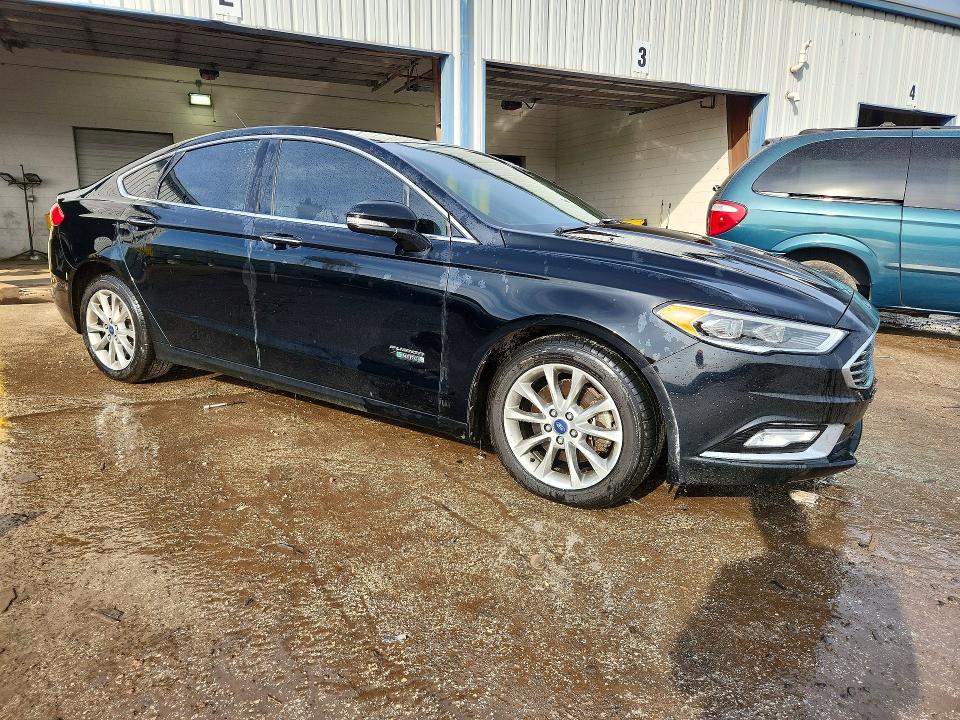 صورة رقم 4 من المزاد - 2017 FORD FUSION مع VIN 3FA6P0PU4HR246100
