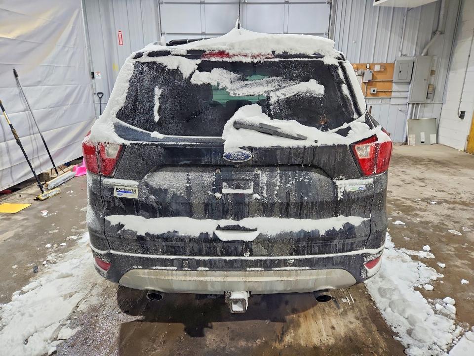 Photo 6 from auction – 2019 FORD ESCAPE with VIN 1FMCU9J95KUC17568