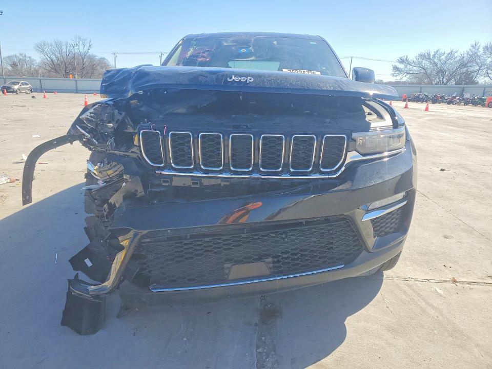 Photo 5 from auction – 2023 JEEP GRAND CHEROKEE with VIN 1C4RJGBG7PC610266
