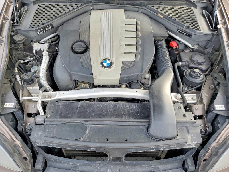 Photo 12 from auction – 2012 BMW X5 with VIN 5UXZW0C58CL666389