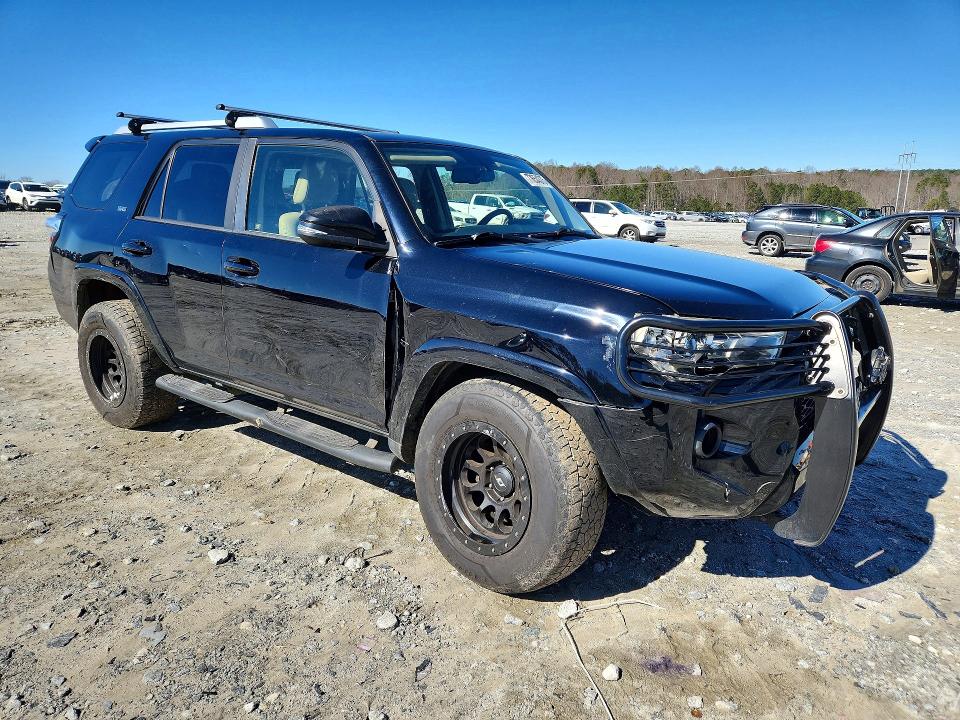 Photo 4 from auction – 2016 TOYOTA 4RUNNER with VIN JTEZU5JR3G5123175