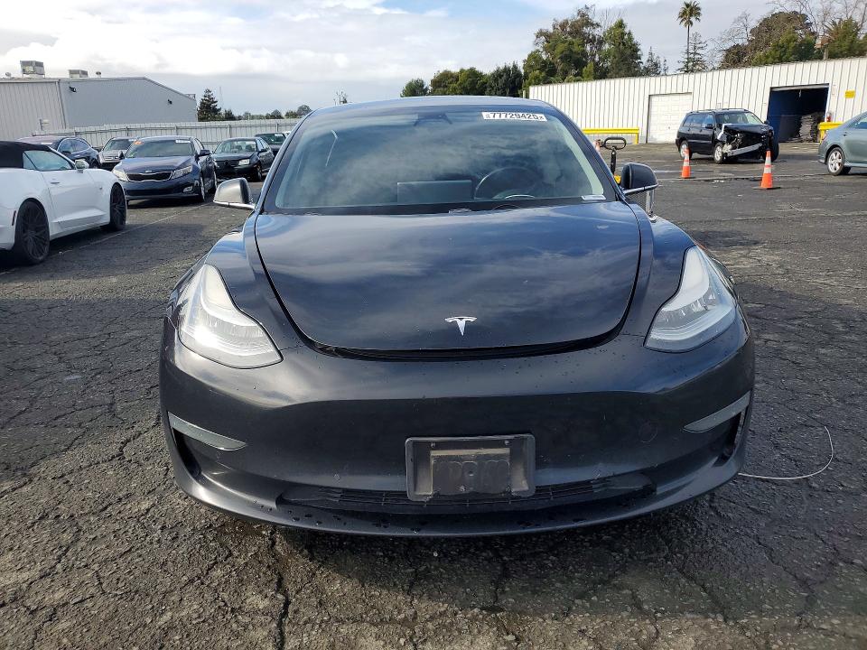 Photo 5 from auction – 2019 TESLA MODEL 3 with VIN 5YJ3E1EA9KF316815