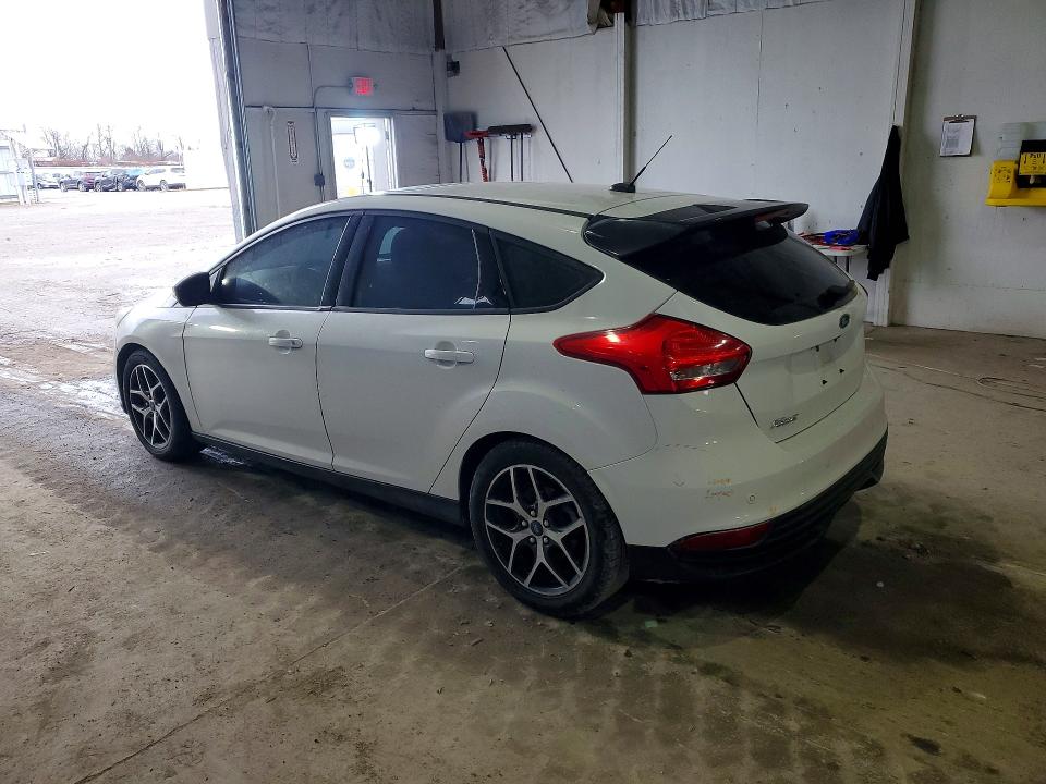 Photo 2 from auction – 2017 FORD FOCUS with VIN 1FADP3M2XHL248802