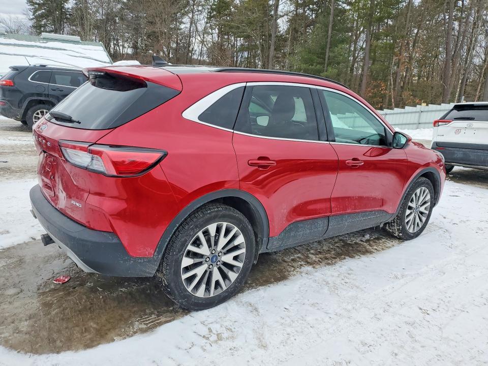 Photo 3 from auction – 2022 FORD ESCAPE with VIN 1FMCU9J96NUB86089