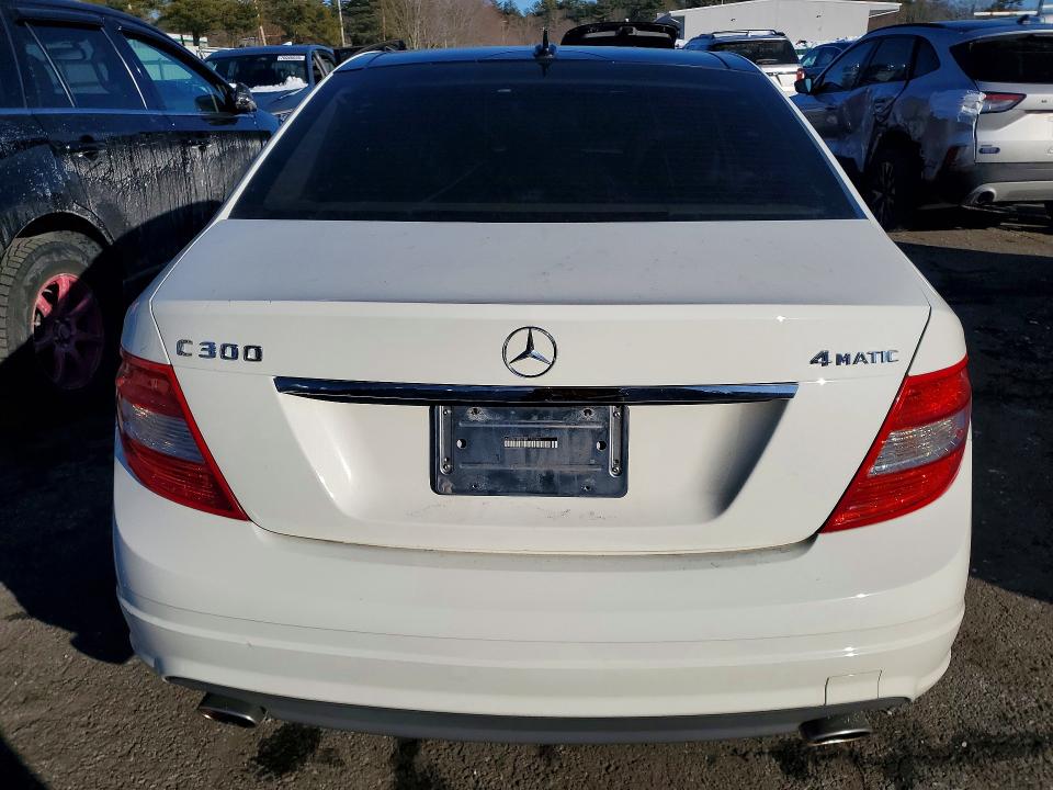 Photo 6 from auction – 2011 MERCEDES-BENZ C 300 4MAT with VIN WDDGF8BB2BR170293
