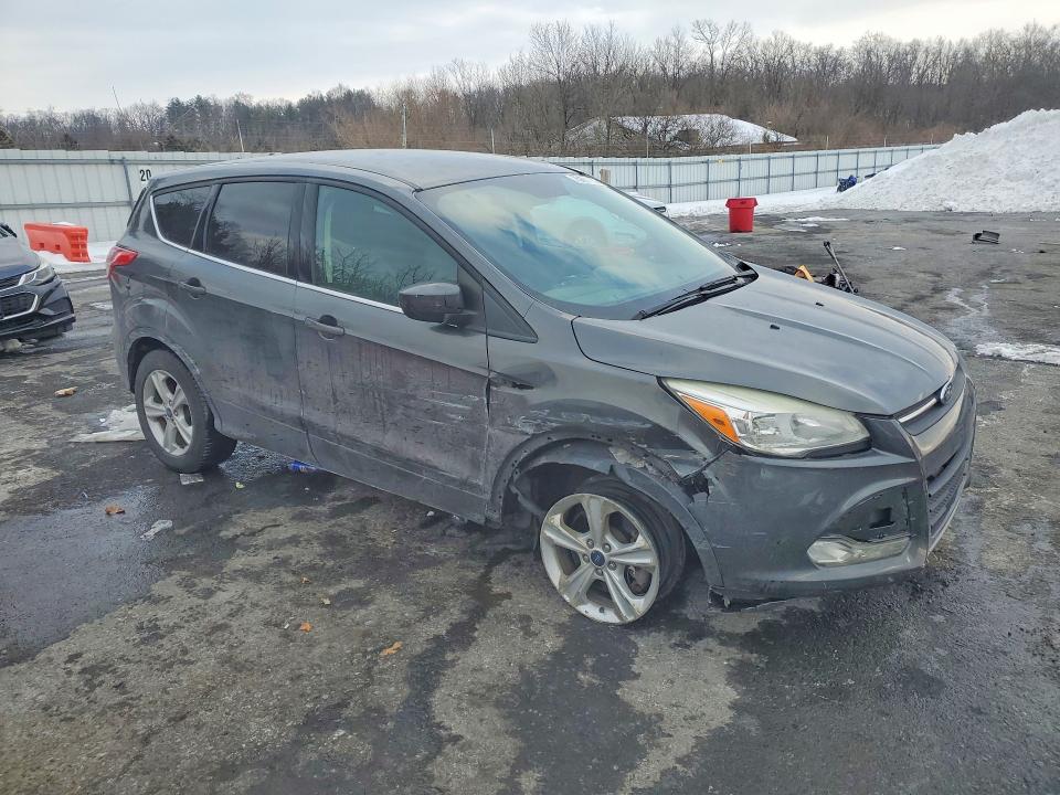 Photo 4 from auction – 2015 FORD ESCAPE SE with VIN 1FMCU9GXXFUB86863