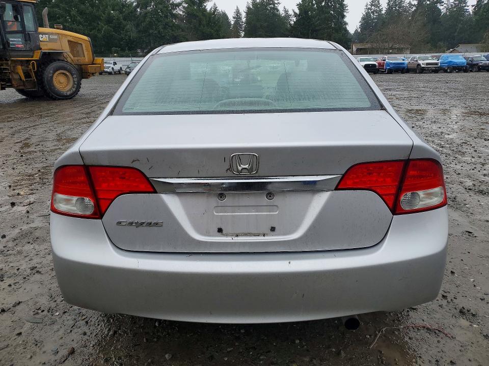 Photo 6 from auction – 2011 HONDA CIVIC with VIN 19XFA1F95BE019124