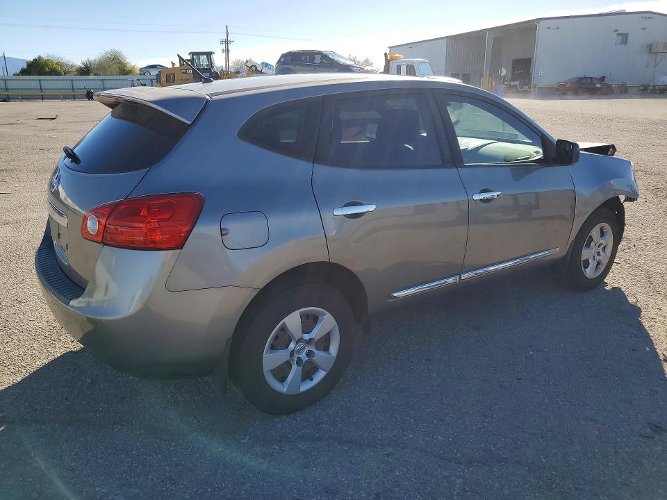 Photo 3 from auction – 2011 NISSAN ROGUE with VIN JN8AS5MT1BW177323