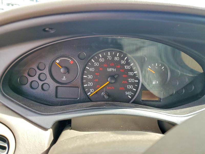 Photo 9 from auction – 2002 FORD FOCUS with VIN 1FAFP34P52W194688