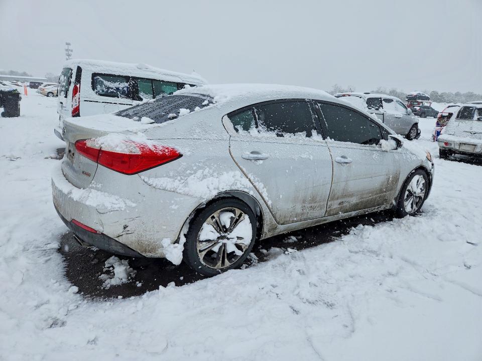 Photo 3 from auction – 2016 KIA FORTE with VIN KNAFX4A88G5489467