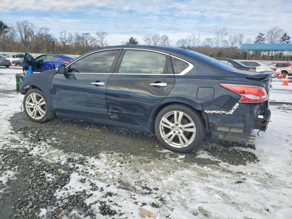 Photo 2 from auction – 2015 NISSAN ALTIMA 3.5 with VIN 1N4BL3AP7FC281126