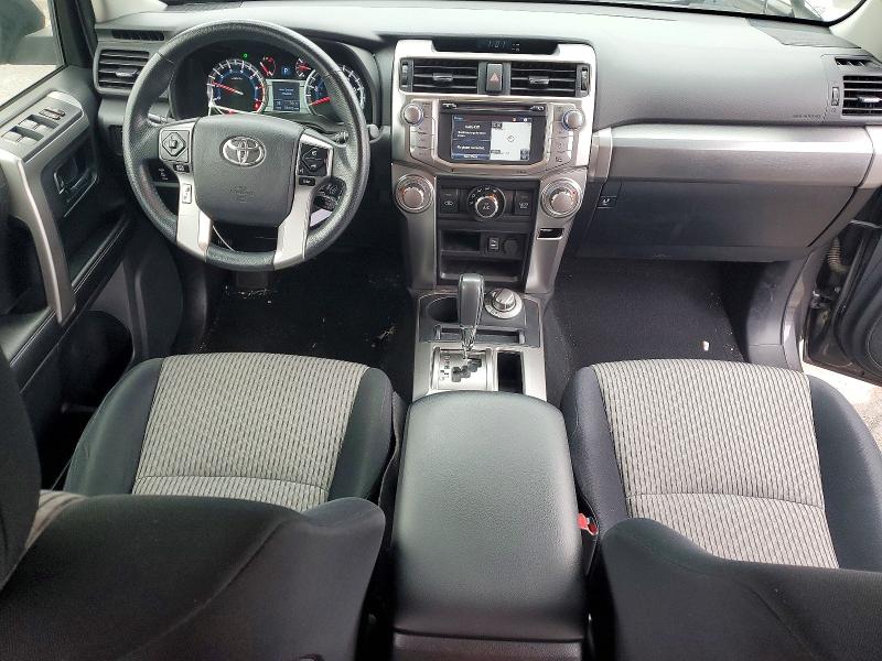 Foto 8 de la subasta – 2015 TOYOTA 4RUNNER con VIN JTEBU5JR0F5263023
