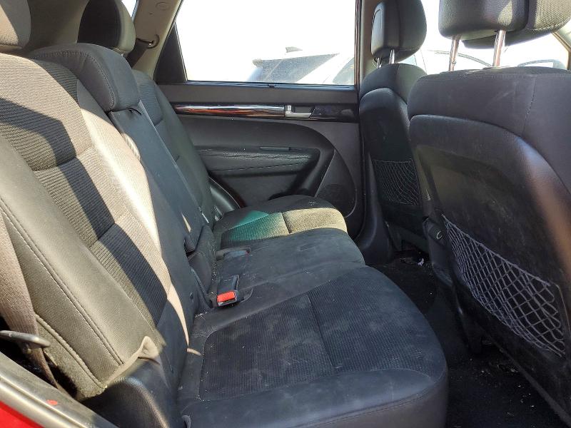 Photo 11 from auction – 2014 KIA SORENTO with VIN 5XYKTCA64EG509174