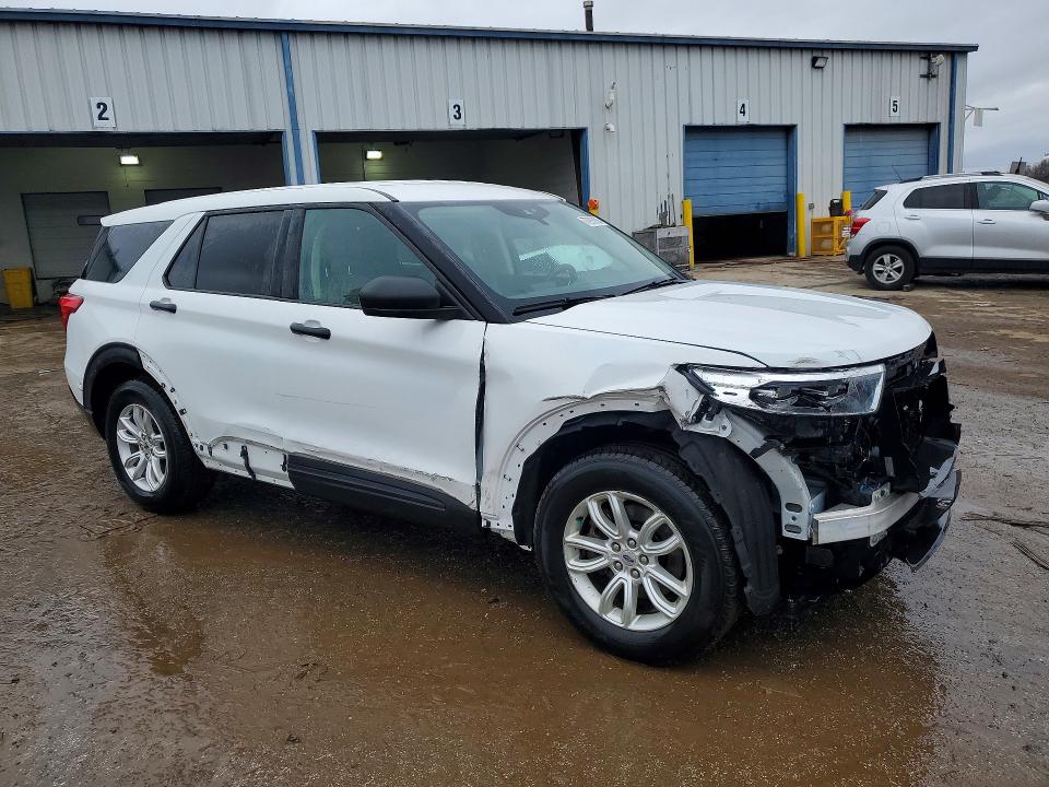 Photo 4 from auction – 2021 FORD EXPLORER with VIN 1FMSK8BH9MGA33012
