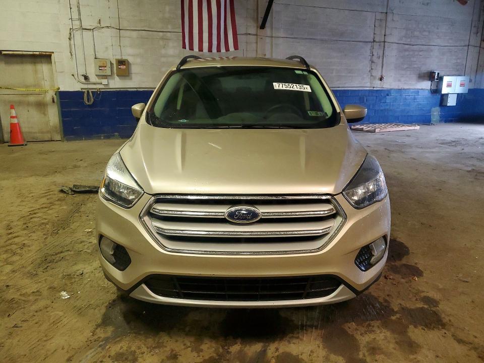 Photo 5 from auction – 2018 FORD ESCAPE with VIN 1FMCU9GD4JUB94505