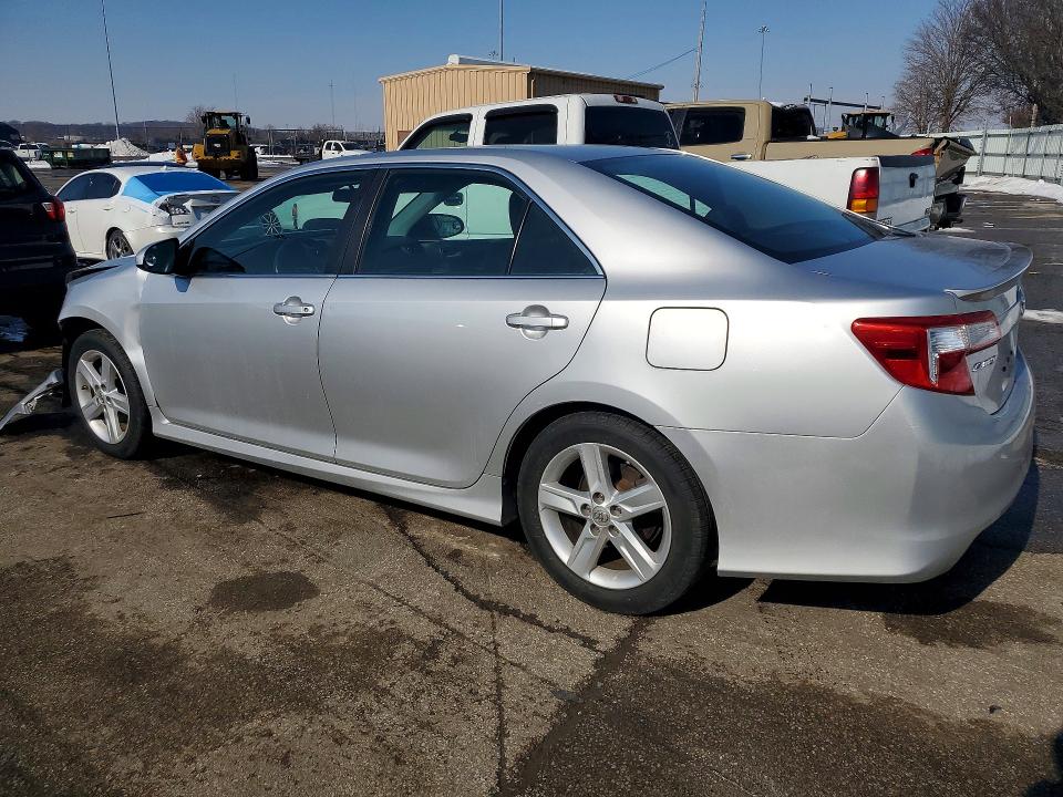 Photo 2 from auction – 2014 TOYOTA CAMRY L with VIN 4T1BF1FK6EU437776