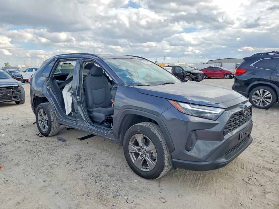 Photo 4 from auction – 2024 TOYOTA RAV4 with VIN 2T3W1RFV6RW309270