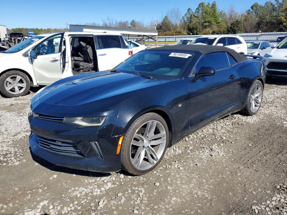 CHEVROLET CAMARO 2017 with VIN 1G1FB3DX2H0108220 - Photo from auction