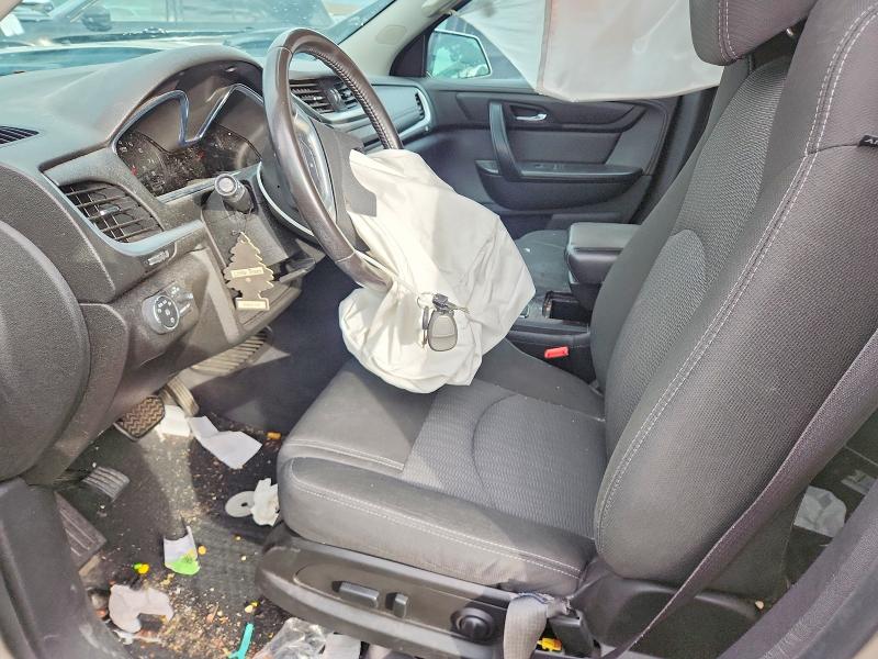 Photo 7 from auction – 2016 CHEVROLET TRAVERSE with VIN 1GNKVHKD3GJ316237