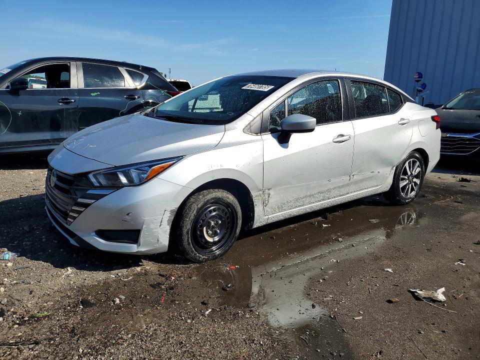NISSAN VERSA SV 2024 with VIN 3N1CN8EV1RL902922 - Photo from auction
