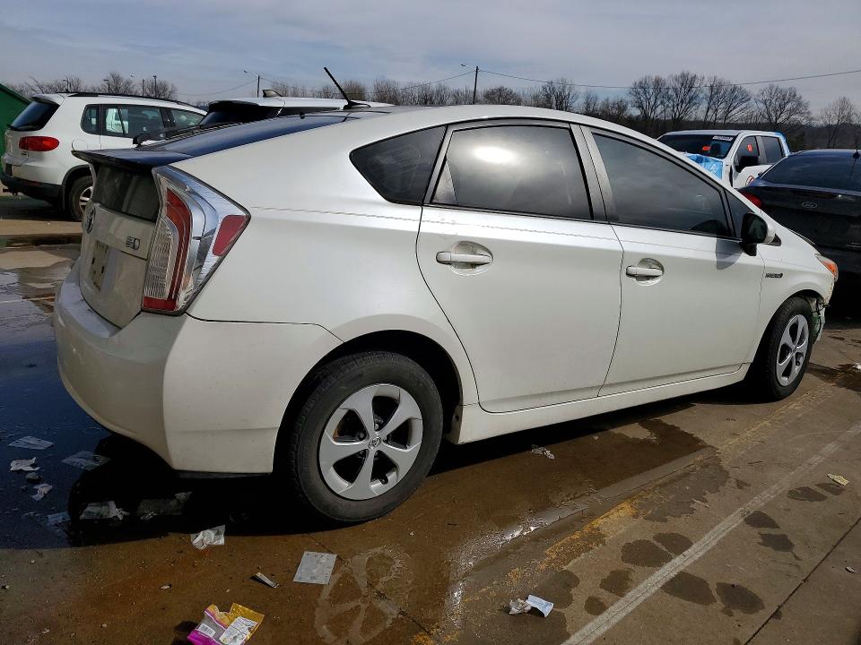 Photo 3 from auction – 2015 TOYOTA PRIUS with VIN JTDKN3DU9F0465586