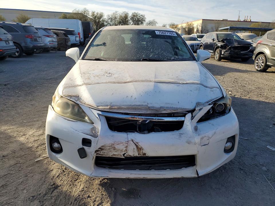 Photo 5 from auction – 2012 LEXUS CT 200H with VIN JTHKD5BH0C2069792