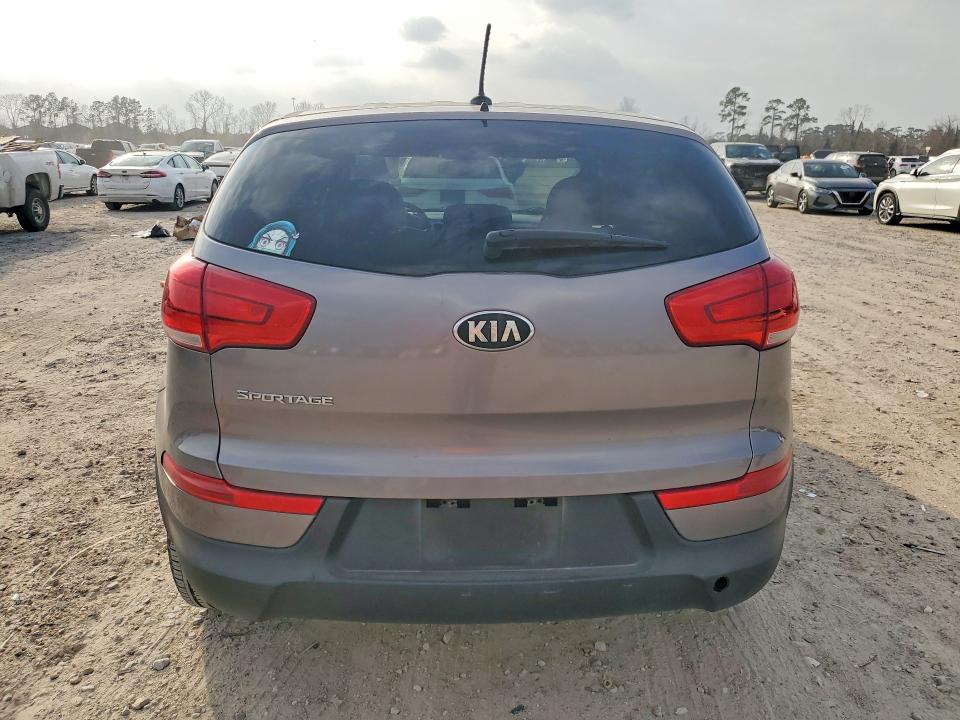 Photo 6 from auction – 2016 KIA SPORTAGE L with VIN KNDPB3AC0G7794454