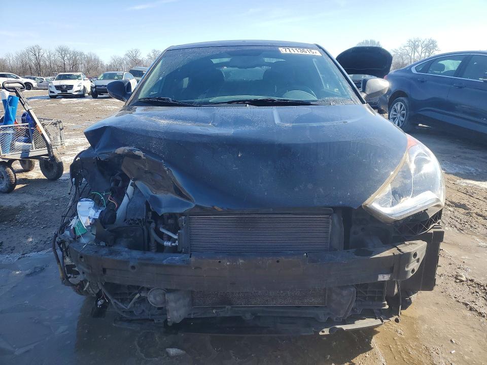 Photo 5 from auction – 2016 HYUNDAI VELOSTER with VIN KMHTC6AD0GU296550