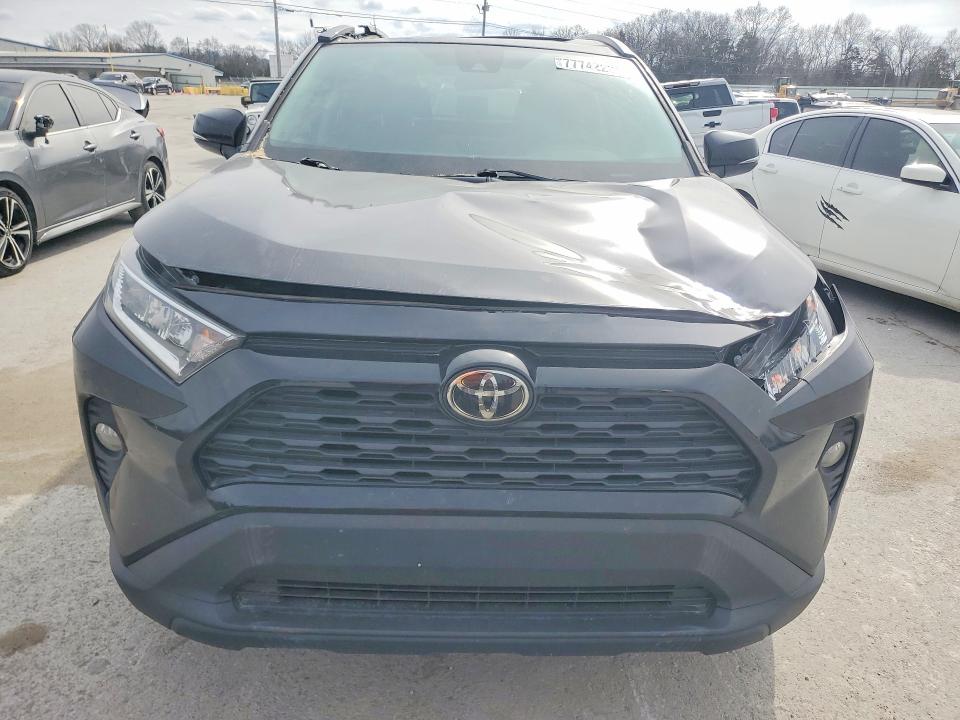 Photo 5 from auction – 2021 TOYOTA RAV4 with VIN 2T3W1RFV3MC086857
