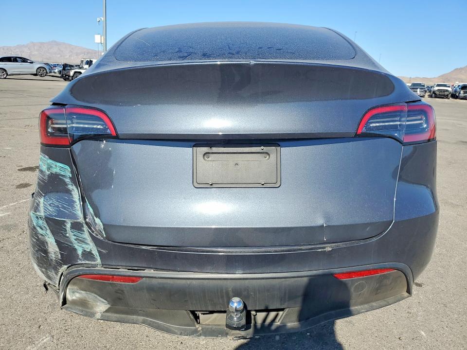 Photo 6 from auction – 2023 TESLA MODEL Y with VIN 7SAYGDEE3PA153378