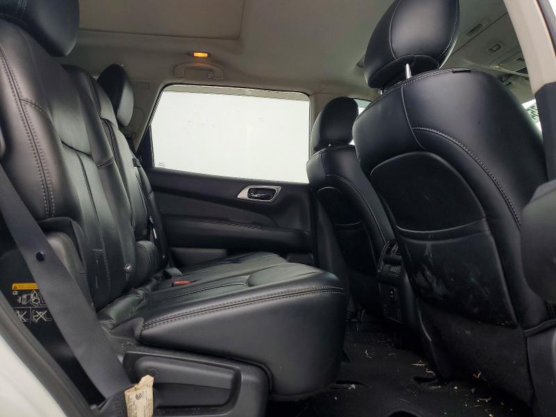 Photo 11 from auction – 2015 NISSAN PATHFINDER with VIN 5N1AR2MM4FC705051