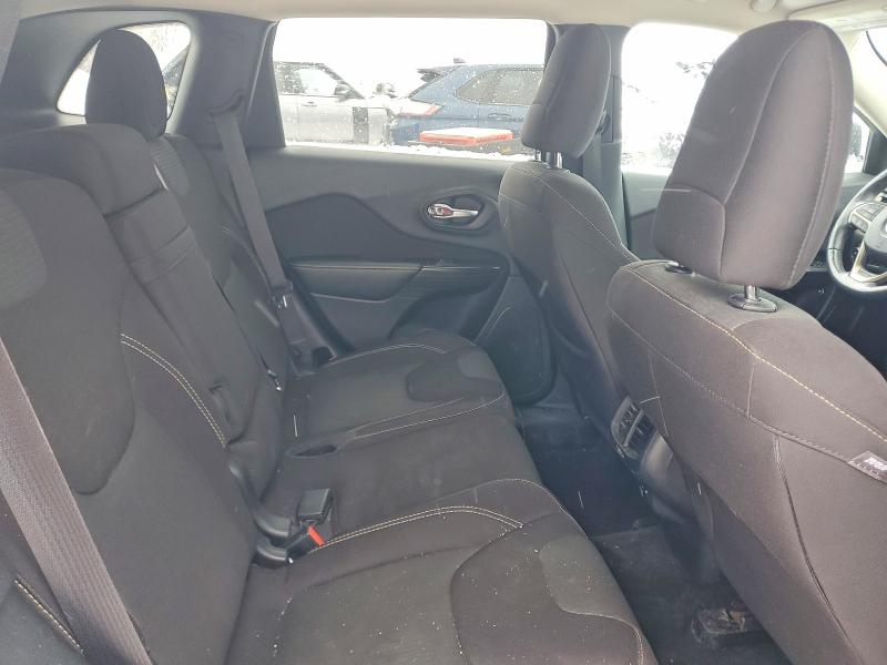 Photo 11 from auction – 2016 JEEP CHEROKEE with VIN 1C4PJMCS4GW150068