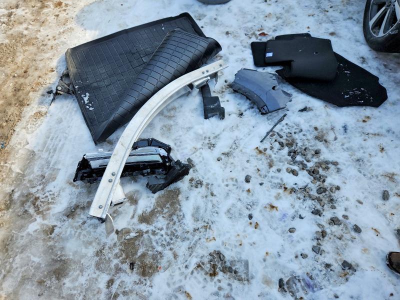 Photo 13 from auction – 2023 HONDA PILOT TOUR with VIN 5FNYG1H79PB021222