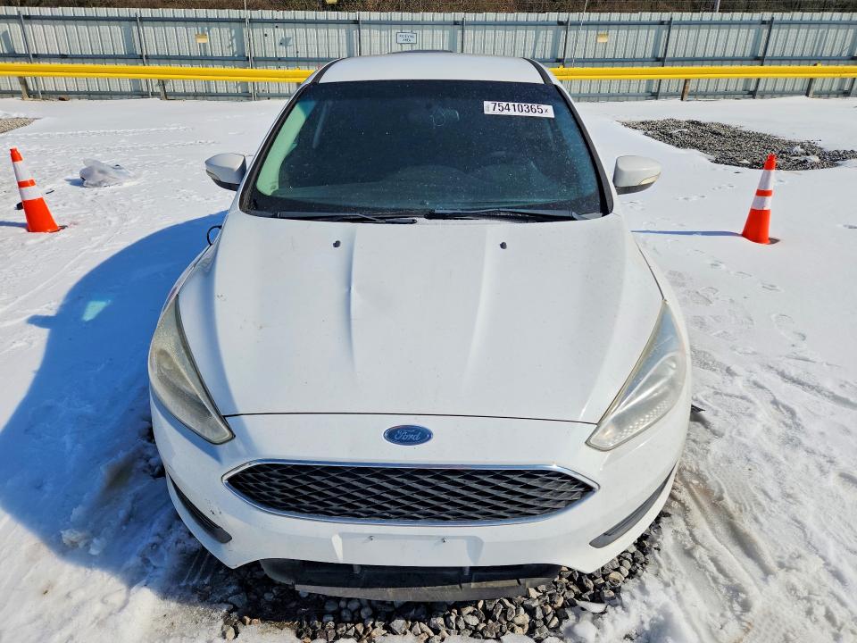 Photo 5 from auction – 2017 FORD FOCUS SE with VIN 1FADP3F25HL285656