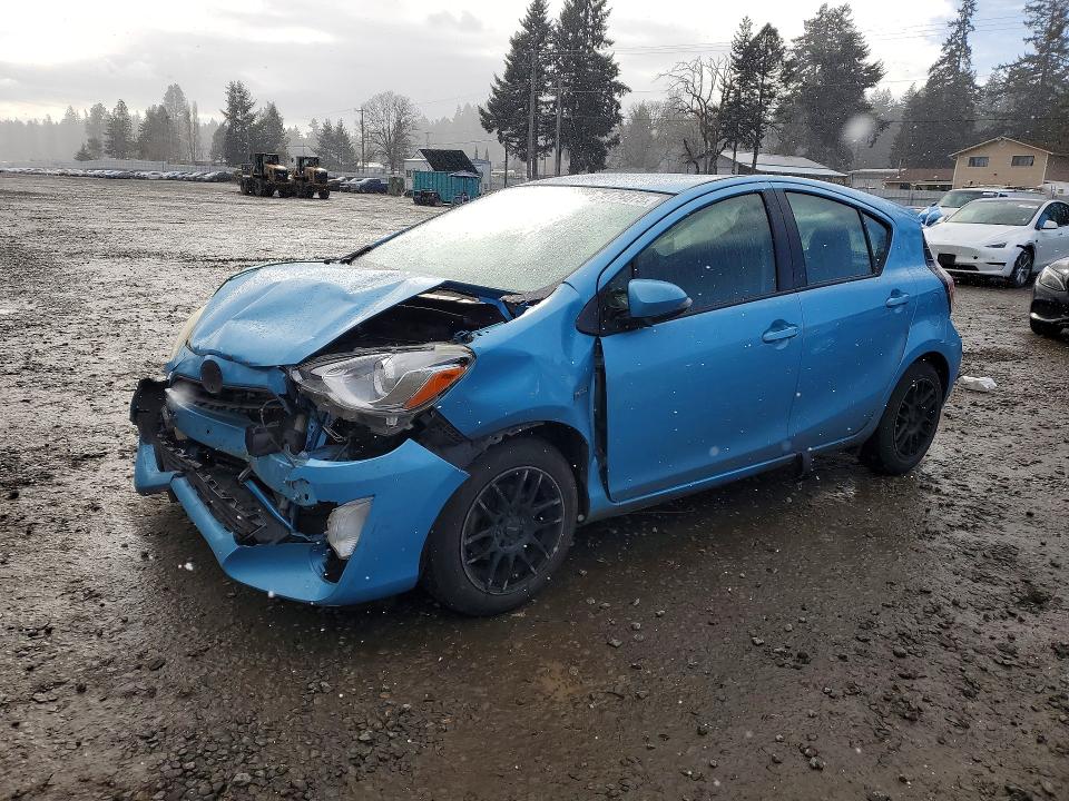 Photo 1 from auction – 2015 TOYOTA PRIUS C with VIN JTDKDTB34F1090598