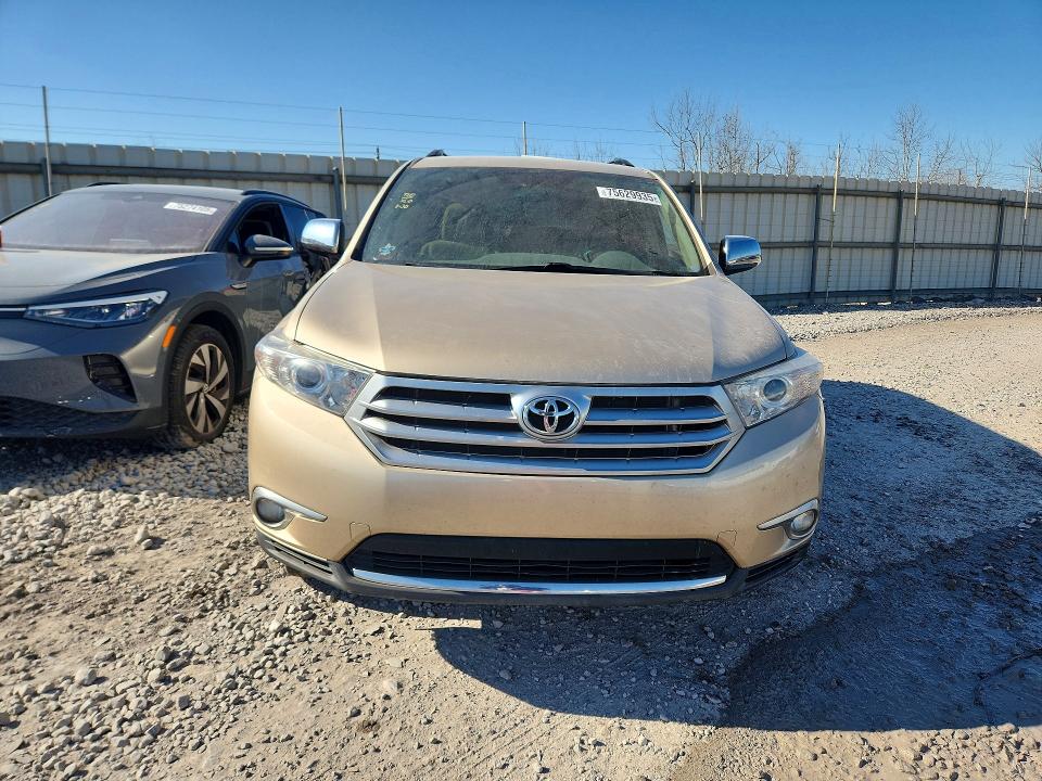Photo 5 from auction – 2012 TOYOTA HIGHLANDER with VIN 5TDZK3EH1CS079813