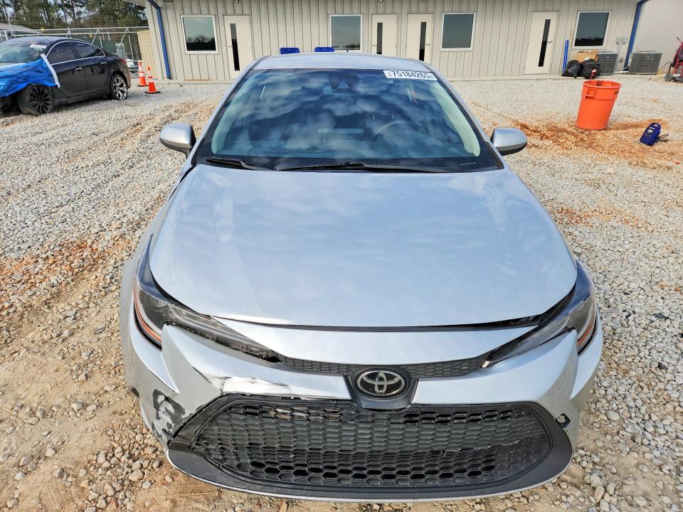 Photo 5 from auction – 2022 TOYOTA COROLLA with VIN JTDEPMAE0N3014893