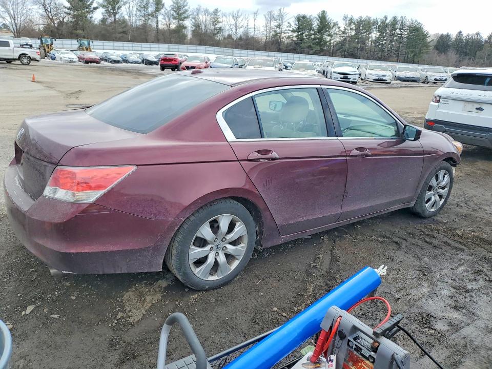 Photo 3 from auction – 2010 HONDA ACCORD EXL with VIN 1HGCP2F86AA134316