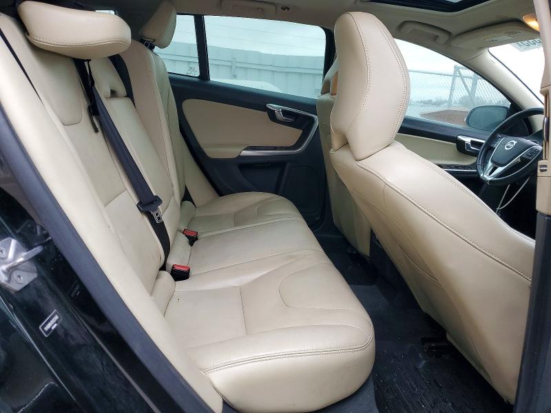 Photo 10 from auction – 2017 VOLVO V60 with VIN YV140MEK0H1331468