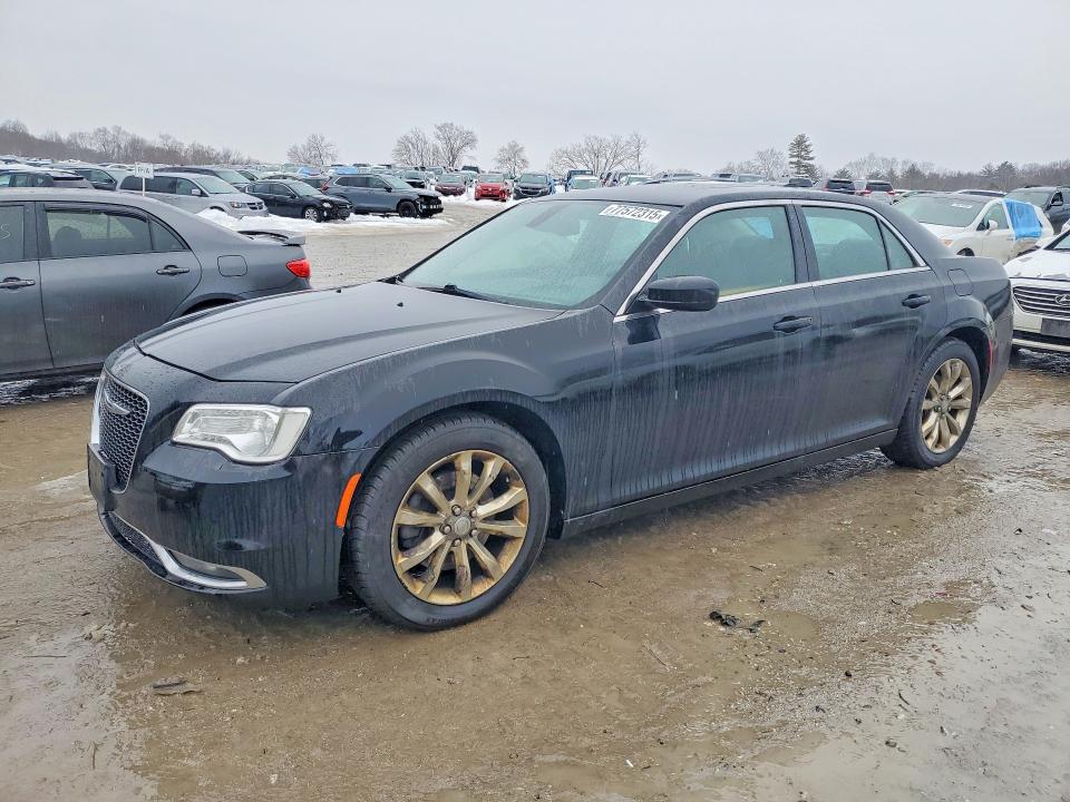 CHRYSLER 300 2016 with VIN 2C3CCARGXGH167874 - Photo from auction
